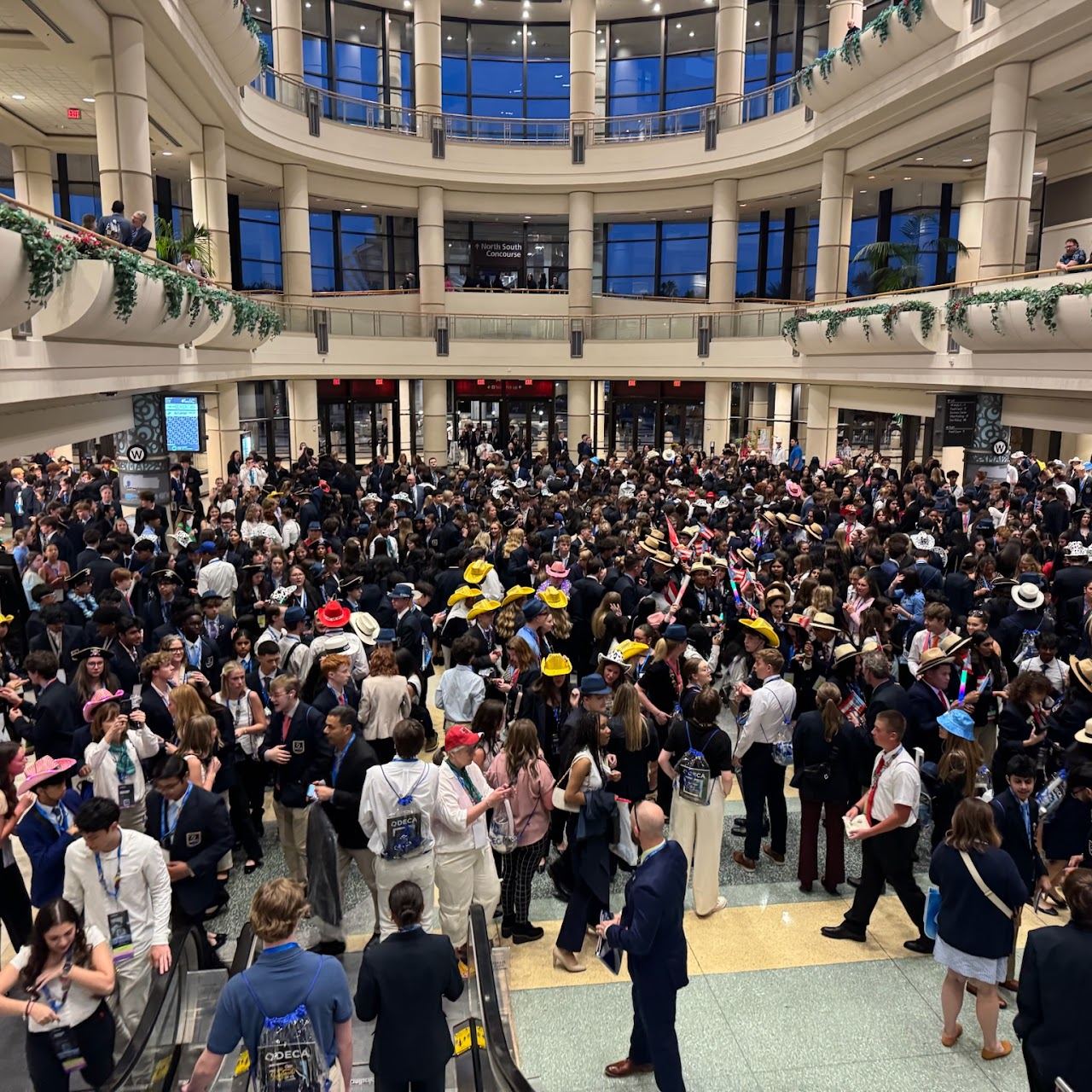 The atrium at the International Career Development Conference filled with DECA members